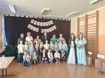 2dff7457-ca5d-4596-99d6-02028379ce19