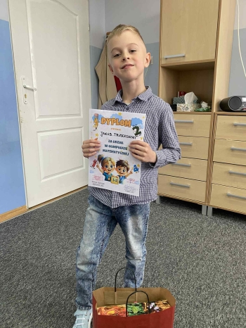 c31362bd-8d34-40b0-ab51-6c04f6b50d10