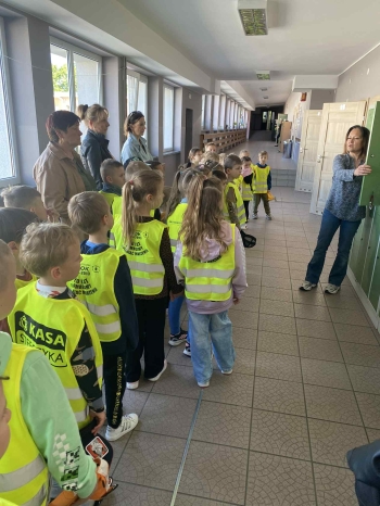 a33aa4a6-98a9-4489-bff1-64ee8110c3df