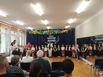 04ffb91d-db62-4a03-ae47-4c33f6253fb3 (1)