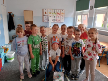 1a215ec8-8cfc-4f1e-b4ea-2d5042f5200b