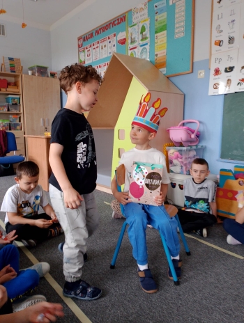 beb884cb-c75c-4bae-ac3a-c09ec01926e7