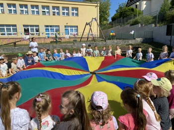 4ed518d7-e6b3-45db-b7b1-32f3dac31f08