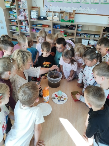 20250924_094352_resized