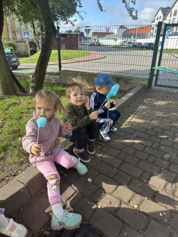 879bf3db-d2d4-4897-ac32-60aee6f11d8c