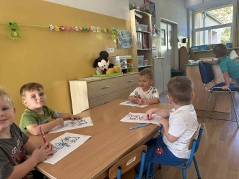 ad5e465f-718b-462e-8e26-91e4a7d5ed76