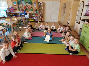 4fd54bcc-c203-4b02-b977-755d379b36e2.jfif