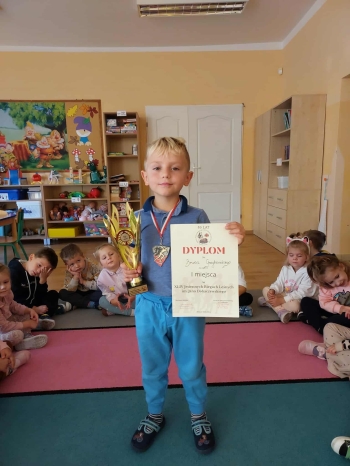 17595bfa-6753-44f5-9d8a-583ea49f44ae.jfif