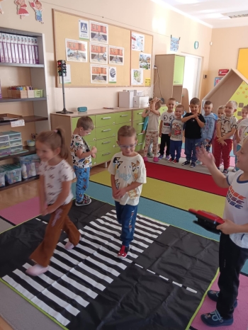 3fe0f7a8-6d10-4189-b970-e3112ae567be.jfif