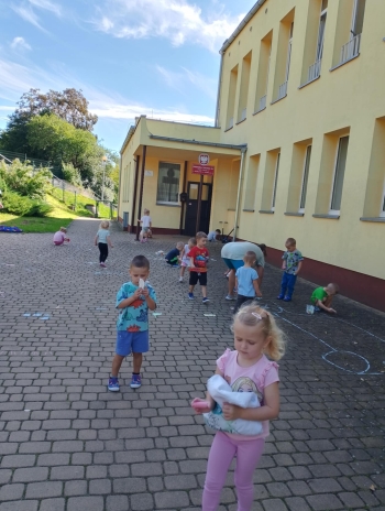 0df5b750-622d-4491-9e9c-9c15db67a9a1