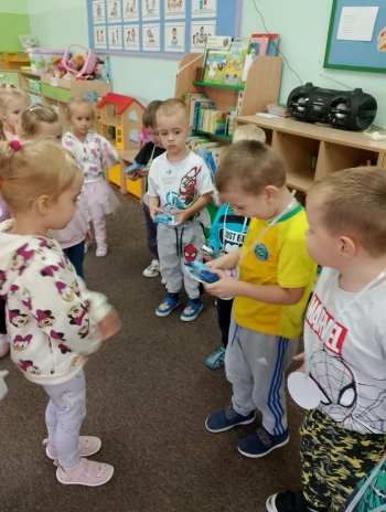 f978991d-7e42-4103-94df-2126d777762d