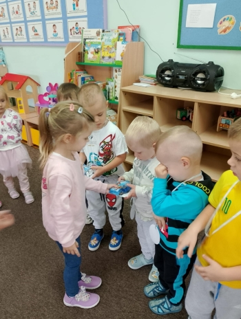 617bb832-e198-499c-bf39-3d79b4956312