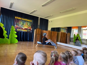 38d33f9e-0da0-4607-aefa-55fd98e84d1a