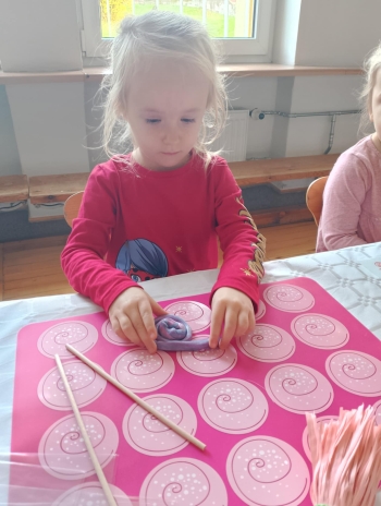 3dc6e1db-c9b4-4292-9c74-4a6dc9dc82b8