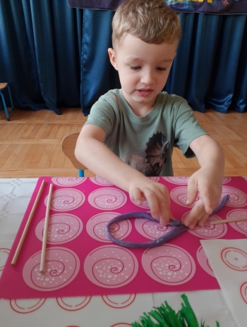 437aefd7-b7ac-4f69-8535-674ec9f6e347