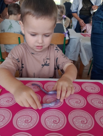 724a1ea2-bd44-4566-93e7-467696c7324e