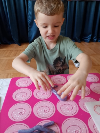 d572524a-61ba-4540-89b3-99debc6358b2