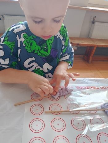 4287172f-59f3-44b1-b284-b2a4403c7cc0