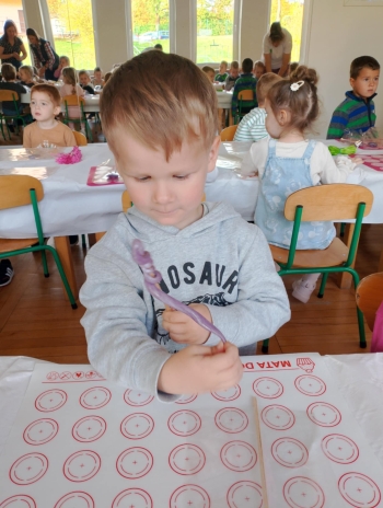 36f8015c-55ab-46b9-88df-204f5095e174