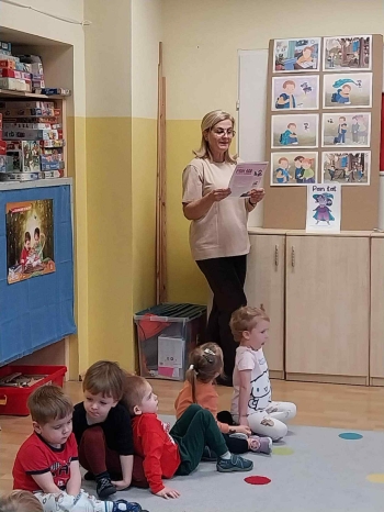 54657915-f492-45bb-a102-c030e259a83e