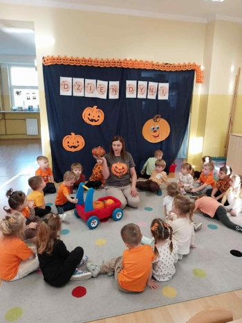 2b51cbf9-0201-4d44-9be2-0a714140393e