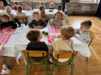 2a017216-5ac7-4404-8043-c2f6ab077f9a