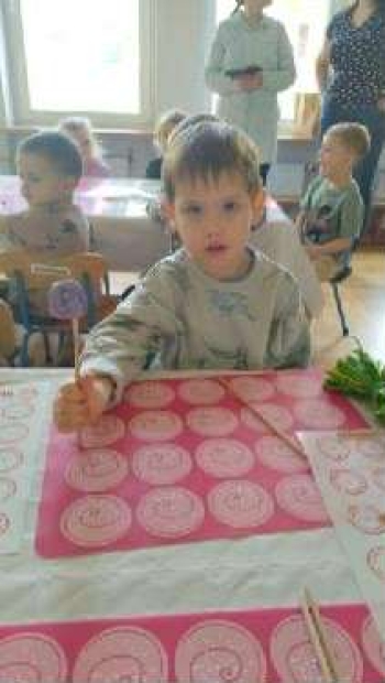 7587f095-63e6-45ea-9002-98dcb5ddf668