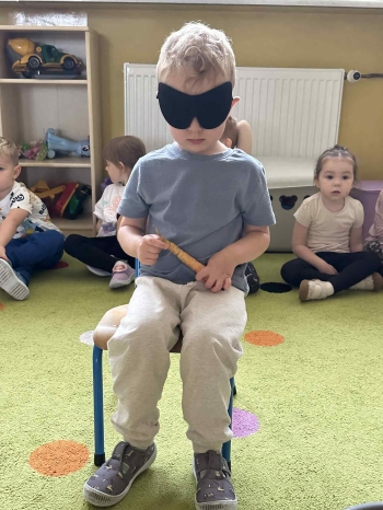 f64f5cab-8f09-4f66-931a-f0c906dc6afb