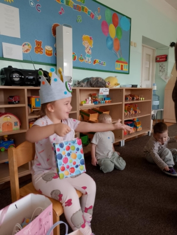 cb302db6-a2ff-4b81-a0e5-c40ff34568fb