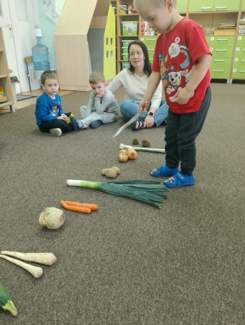 7d49f512-1d69-4afd-9231-27d09d82634b