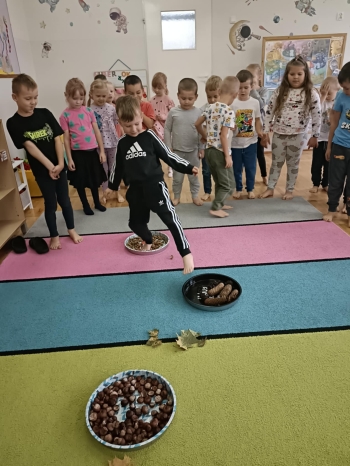 2affa416-8848-46b9-860c-92e6c9e41631