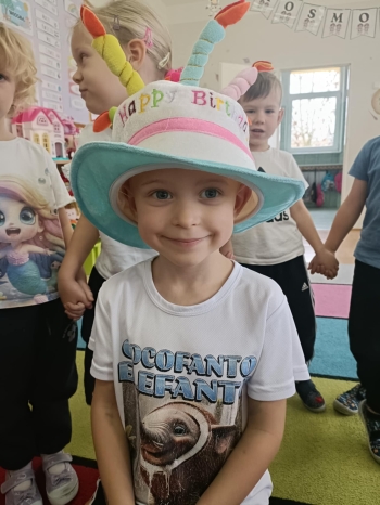 66582d17-589a-40eb-949e-1ffc944fc0e6