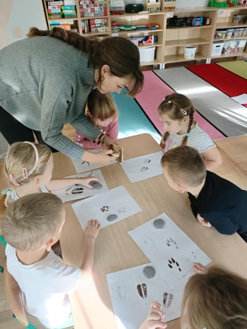 816bae5b-48b4-4856-9d49-5c209c66e04a