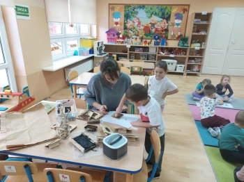 0200c6c6-a6d4-4d80-a1bd-a381175f9e1e.jfif