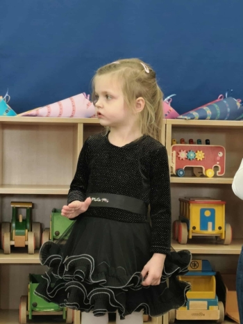 f9816158-c7c8-48c9-af1d-4ba5084fc647