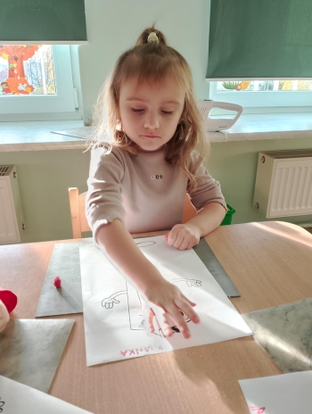 e1d305aa-99cd-48f7-a05a-9fbcaae743c5