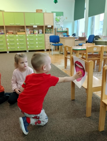 2d4364f5-f26f-4936-82e0-acc9c8400d2e