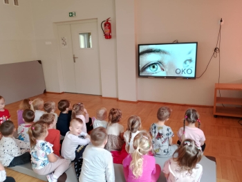 4c3b8955-d692-48aa-be06-37b180de484b