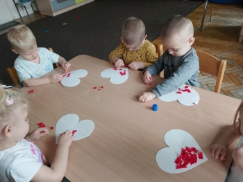 b674016d-715e-4cd2-a4b5-1b25fcbc7c66