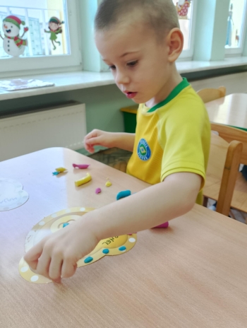 90b6010f-7918-4cea-a765-be4b343341d3