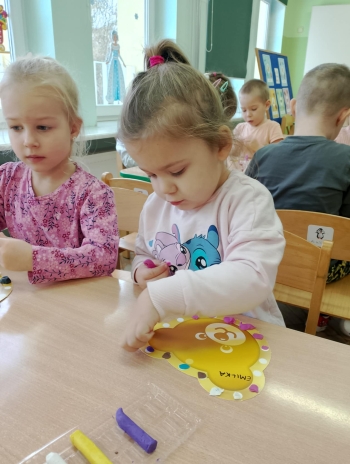 ce9e49b0-c7a6-4482-a0cc-785a14fd2030