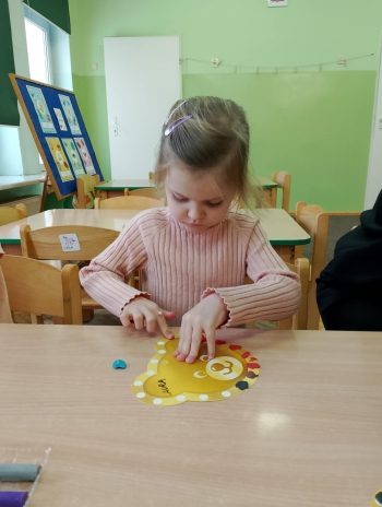 cbc4fc76-564d-475b-8956-9a8a025caaa4