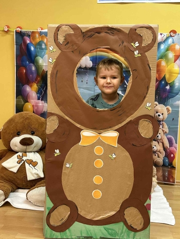 932f013b-554b-45fb-abe8-ac6ef6a85527