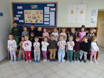 f25ab571-4211-4a62-a6fe-c7458a9aef94