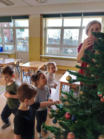 b3796eba-8069-41e3-b982-e7f731ebec08