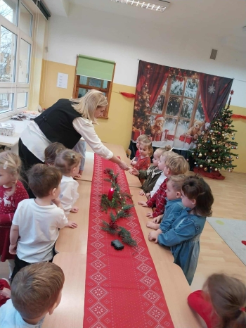 777cf1a8-127a-4926-8206-7a159d5ec46a