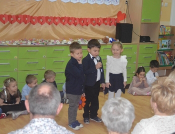 f059b246-b576-4b59-871e-001d028f6cae