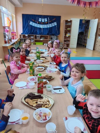 acac557f-a5b0-4132-8e53-28d7bdb2c47f.jfif