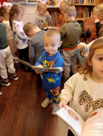 579c7e6a-4f77-451a-bf1d-ef063a09fc86