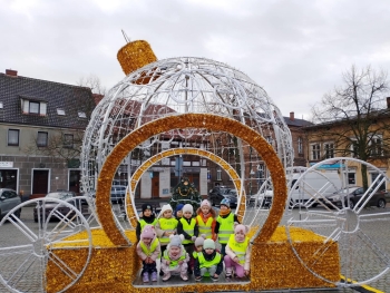 f2c63f20-5e55-4633-bae1-a92115775379